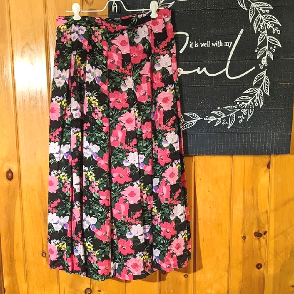 Vintage Skirt Floral Silky Lined Pleated 80s Skirt 10 / 12 Black Pink Long Midi